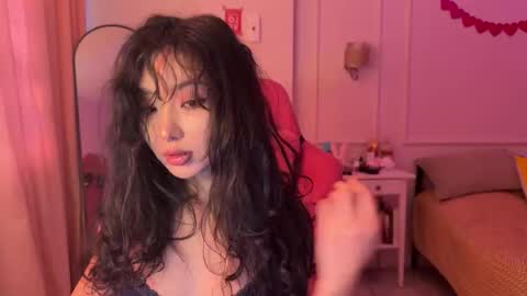 Snapshot of aimeclarks chatting on 02.27.26 Aime online show from 02.27.26