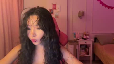 Snapshot of aimeclarks chatting on 03.03.26 Aime online show from 03.03.26