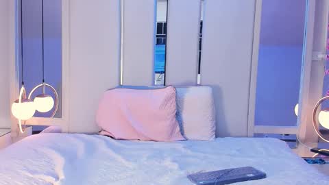   online show from 02.02.26