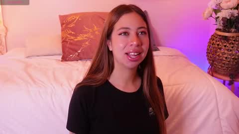 Snapshot of airi_pierce chatting on 02.25.26 Airi online show from 02.25.26