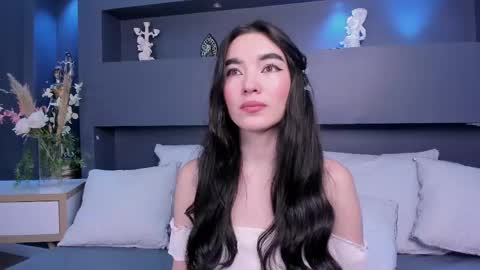 Snapshot of airikimmura chatting on 02.27.25 airi online show from 02.27.25