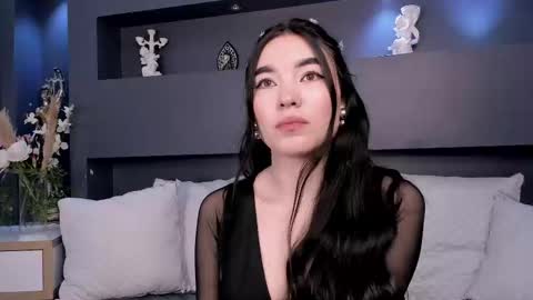 Snapshot of airikimmura chatting on 02.28.25 airi online show from 02.28.25