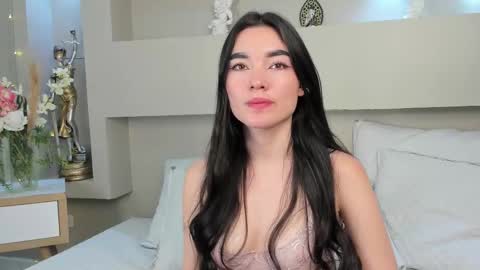 Snapshot of airikimmura chatting on 03.10.25 airi online show from 03.10.25