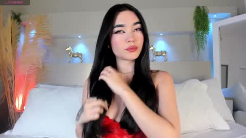 Snapshot of airikimmura chatting on 10.08.25 airi online show from 10.08.25