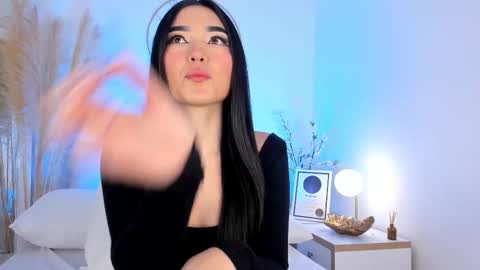 airi  online show from 12.02.25