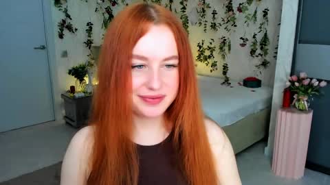 Louise online show from 04.12.26