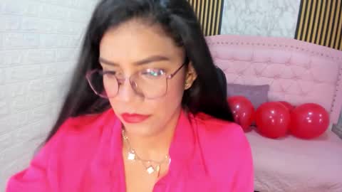 aisha__cambell online show from 02.05.26