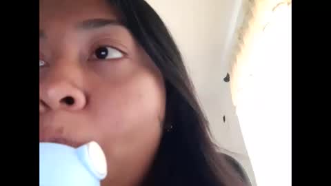 Snapshot of aisha_brownn chatting on 10.25.25 Aisha online show from 10.25.25