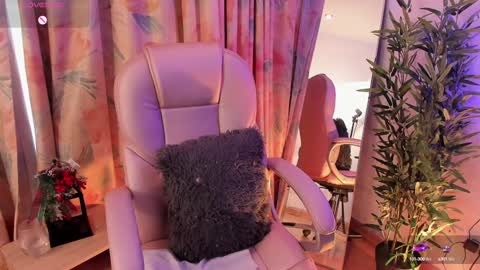 Snapshot of aisha_bx chatting on 01.11.25 Aisha online show from 01.11.25