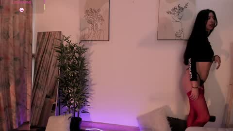 Snapshot of aisha_bx chatting on 01.24.25 Aisha online show from 01.24.25