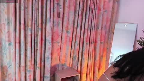 Snapshot of aisha_bx chatting on 02.24.25 Aisha online show from 02.24.25