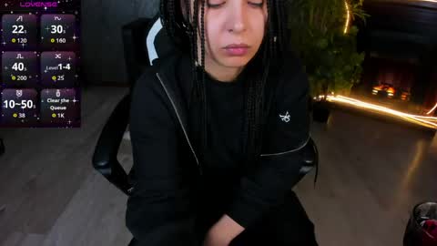 Aisha online show from 04.03.26