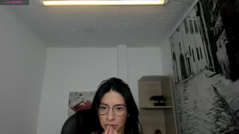 Snapshot of aisha_jaen chatting on 06.11.26 Aisha online show from 06.11.26