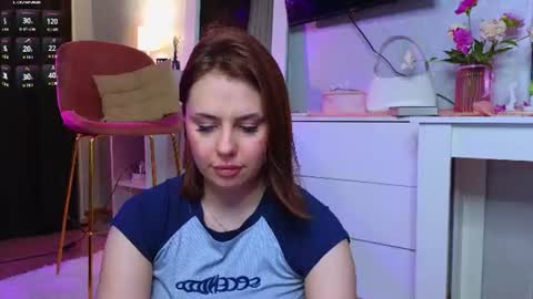 Snapshot of aisha_riley chatting on 06.25.26 Aisha online show from 06.25.26