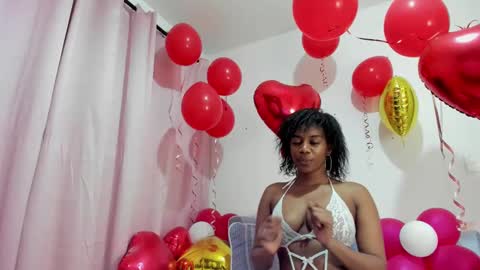 Snapshot of aisha_w10 chatting on 02.19.25 Aisha online show from 02.19.25