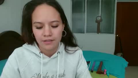 Snapshot of aishafuckaas chatting on 04.20.26 aishafuckaas online show from 04.20.26