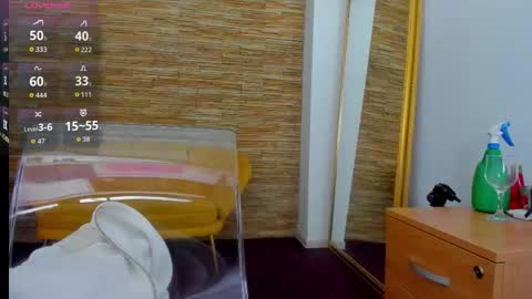 Aisha online show from 09.27.25