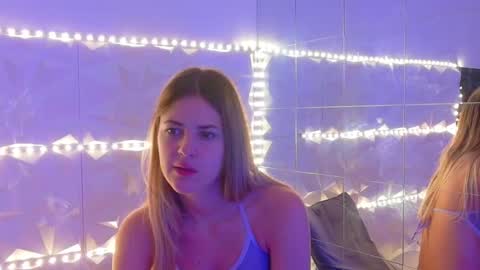 Snapshot of aishhaa chatting on 11.10.25 Aisha online show from 11.10.25