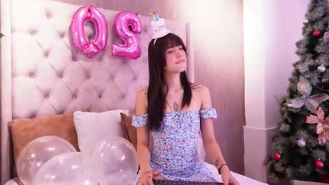 Aitana Jhons online show from 01.06.26