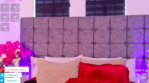 Snapshot of aivadumont chatting on 02.04.26 Queen Dumont online show from 02.04.26