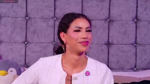 Snapshot of aivadumont chatting on 02.24.26 Queen Dumont online show from 02.24.26