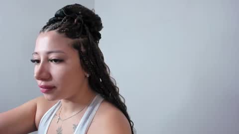 Snapshot of aixa_charless chatting on 10.14.25 Aixa online show from 10.14.25