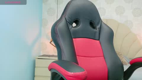 AIXA online show from 04.11.26