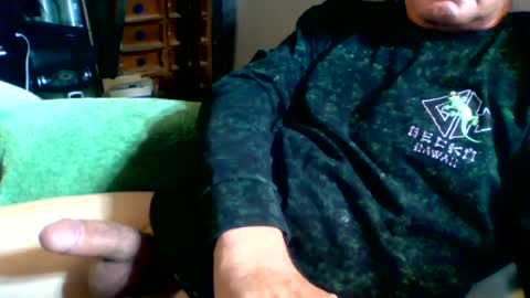 Snapshot of aj331827 chatting on 06.24.26 aj331827 online show from 06.24.26