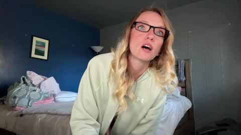 AJ online show from 03.03.26