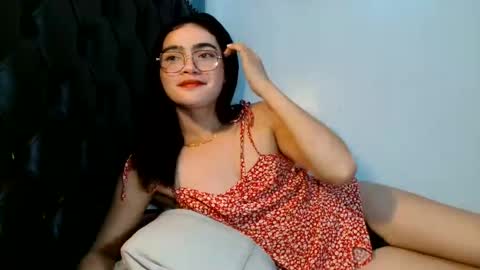 Snapshot of akamamiki25 chatting on 06.07.26 akamamiki25 online show from 06.07.26
