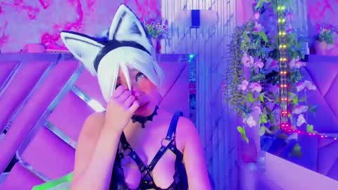 Snapshot of akane_hikari_ chatting on 10.10.25 akane hikari online show from 10.10.25