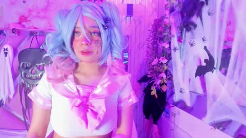 Snapshot of akane_hikari_ chatting on 10.19.25 akane hikari online show from 10.19.25