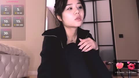 Snapshot of ake_mi chatting on 01.22.25 Akemi your little tyan online show from 01.22.25