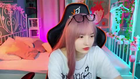 Akemi online show from 03.05.25