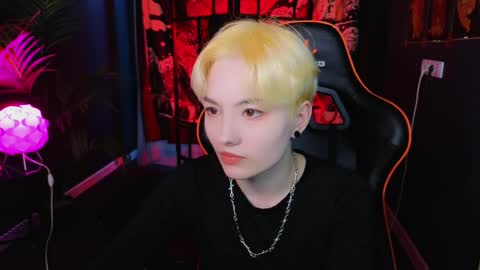 Akemi online show from 03.07.25