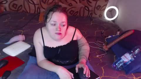 Snapshot of akindmodel chatting on 02.22.25 Natalie online show from 02.22.25