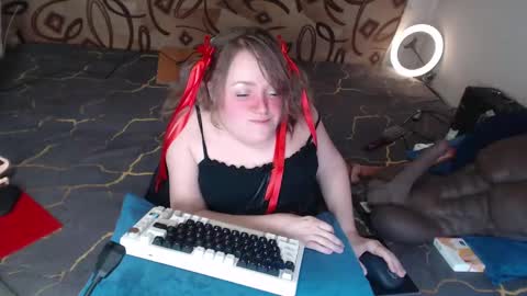 Snapshot of akindmodel chatting on 03.07.25 Natalie online show from 03.07.25