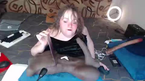 Snapshot of akindmodel chatting on 03.09.25 Natalie online show from 03.09.25