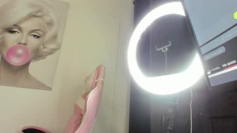 akiraht online show from 10.12.25