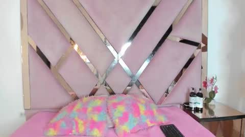 akiraht online show from 10.28.25