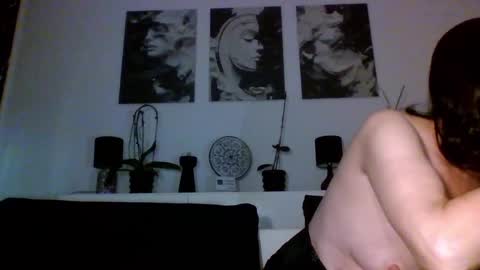 MIHAELA online show from 10.23.25