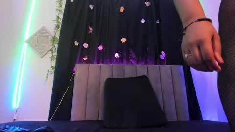 Snapshot of akirastone_ chatting on 09.30.25 akirastone_ online show from 09.30.25