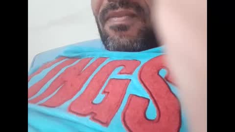 Snapshot of akram_40 chatting on 10.29.25 Brown arab man online show from 10.29.25