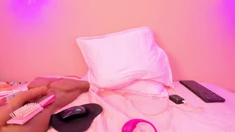 Alahia  online show from 01.24.25