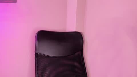 Alahia  online show from 02.05.25