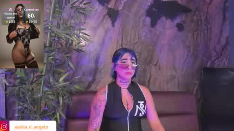 ALAHIA online show from 12.04.25