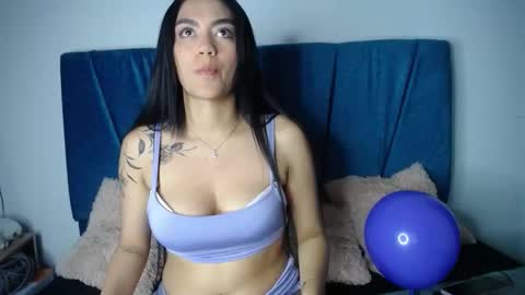 Snapshot of alahia_sweet_official chatting on 11.06.25 Alahia sweet official online show from 11.06.25