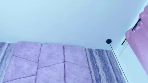 AlahiaEvansz online show from 02.20.26