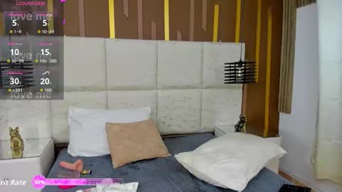 Snapshot of alahiaevansz chatting on 05.19.26 AlahiaEvansz online show from 05.19.26