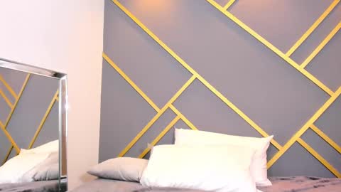 Snapshot of alaia_colins chatting on 03.03.25 alaia_colins online show from 03.03.25